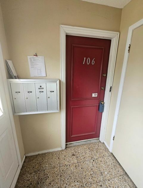 5825 Birchbrook Drive 106, Dallas, TX 75206 — photo 2