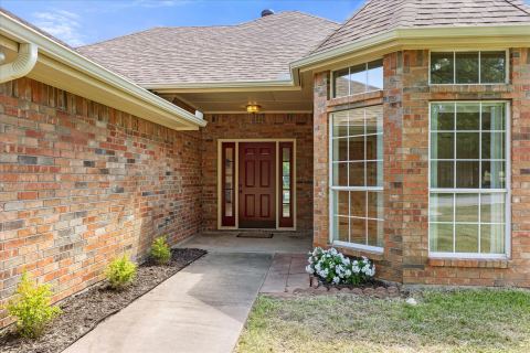 8724 Bellechase Road, Granbury, TX 76049 — photo 3