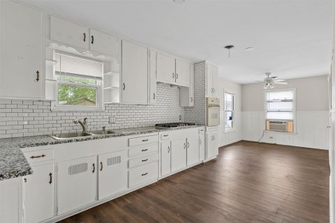 1513 Wilson Avenue, Waco, TX 76708 — photo 3