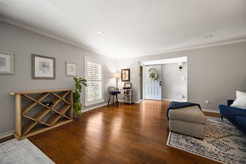 10945 Middle Knoll Drive, Dallas, TX 75238 — photo 2