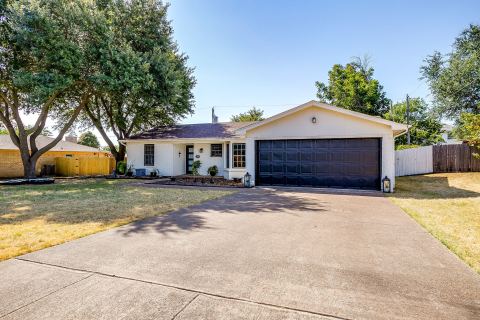 1304 Augusta Road, Benbrook, TX 76126 — photo 2