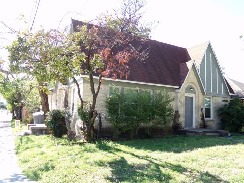 902 Centre Street, Dallas