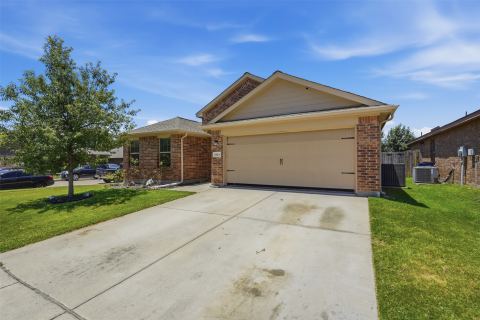 1124 Autumnwood Drive, Azle, TX 76020 — photo 2