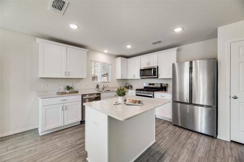 7005 Adderly Road, Pilot Point, TX 76258 — photo 2