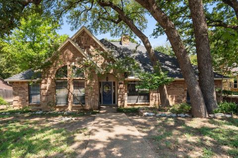 3803 Marine Court, Arlington