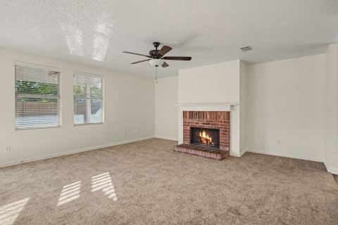 1404 Sunflower Court, Burleson, TX 76028 — photo 3