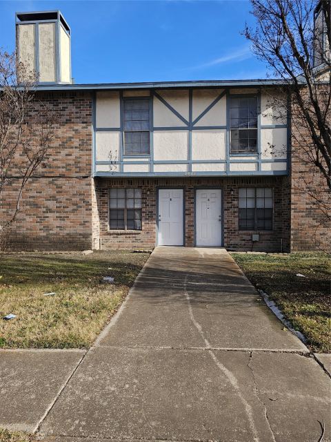 2822 Wimbledon Court C, Garland