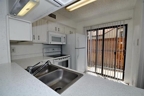 5630 Spring Valley Road 24b, Dallas, TX 75254 — photo 2