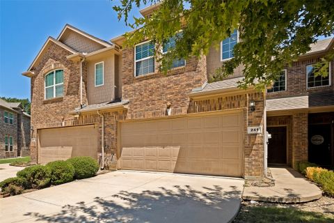 241 Barrington Lane, Lewisville, TX 75067 — photo 2