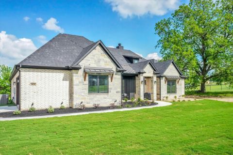 1028 Henry Way, Springtown, TX 76082 — photo 2