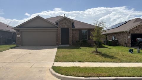 549 Bronze Circle E, Springtown, TX 76082 — photo 2