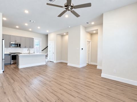 760 W Bedford Euless Road 130, Hurst, TX 76053 — photo 2