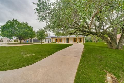 510-512 Grandview Drive, Granbury, TX 76049 — photo 3