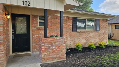 102 Cherokee Court, Waxahachie, TX 75165 — photo 2