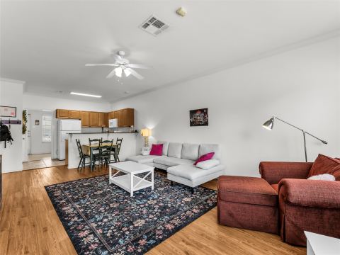 1401 Bagby Avenue 2, Waco, TX 76706 — photo 2
