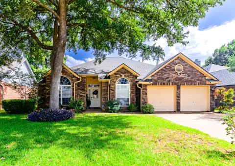 2206 S Branch Drive, Arlington, TX 76001 — photo 2