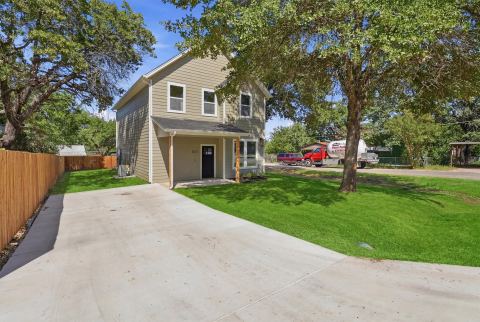 821 Harness Trail, Granbury, TX 76049 — photo 3