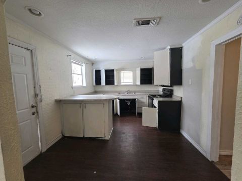4530 White Oak Lane, Fort Worth, TX 76114 — photo 2
