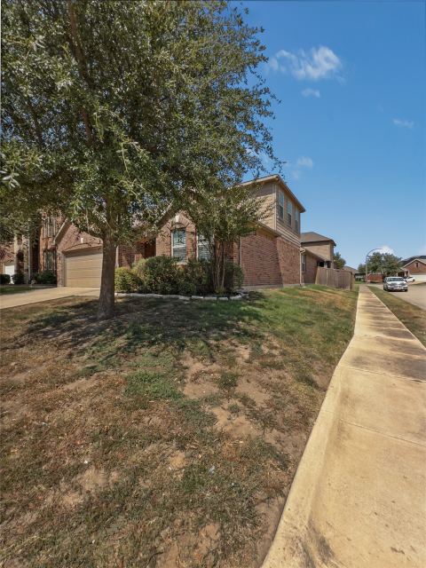 4537 Red Robin Court, Fort Worth, TX 76244 — photo 2
