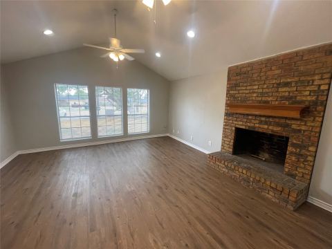 504 W Jay Court, DeSoto, TX 75115 — photo 2