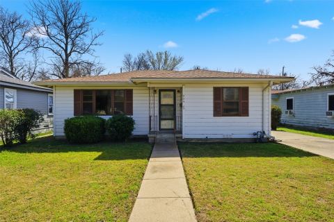 905 Carver Street, Waco