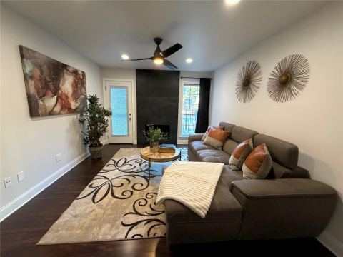 18333 Roehampton Drive 617, Dallas, TX 75252 — photo 2