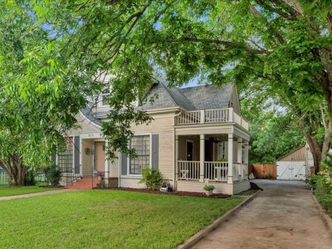 823 S Crockett Street, Sherman, TX 75090 — photo 2
