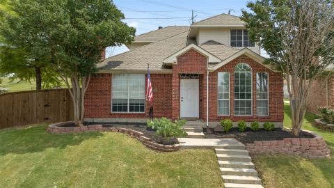 4100 Creekhollow Drive, Carrollton, TX 75010 — photo 2