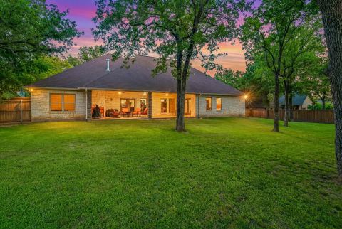 1085 Walking Horse Drive, Stephenville, TX 76401 — photo 3