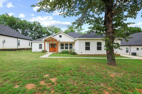 1834 S Park Avenue, Denison, TX 75020 — photo 2