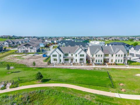 13833 Carnegie Drive, Fort Worth, TX 76008 — photo 2
