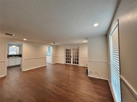 713 Spring Street, Granbury, TX 76048 — photo 3