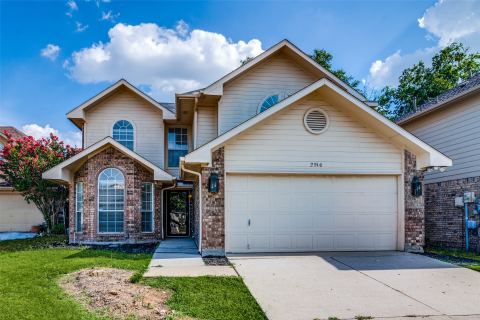 2916 Renaissance Circle, Dallas