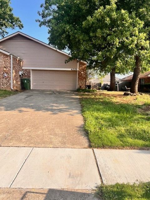 4228 Spring Meadow Lane, Flower Mound