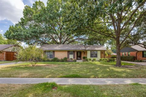 813 Brookhurst Drive, Richardson, TX 75080 — photo 2