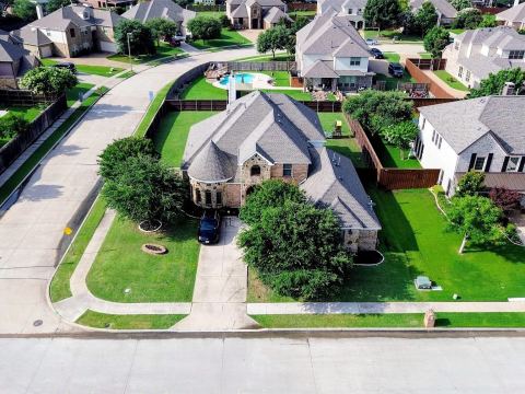 5730 Creek Crossing Lane, Sachse