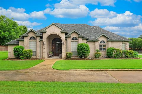 1718 Wanda Way, Arlington, TX 76001 — photo 2