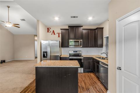 1401 Park Trails Boulevard, Princeton, TX 75407 — photo 3