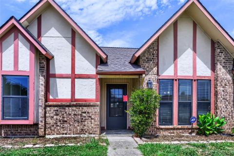 1701 Paxton Drive, Carrollton, TX 75007 — photo 3