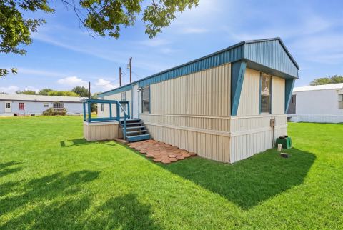 904- B Flamingo Road, Granbury