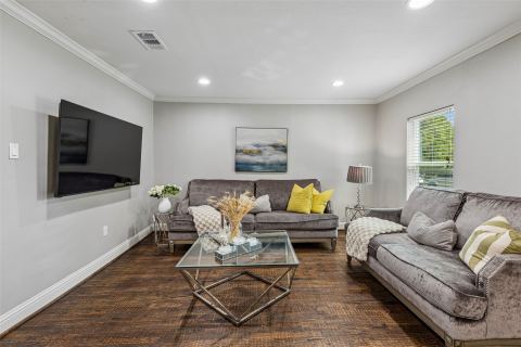 605 E Graham Street, McKinney, TX 75069 — photo 3
