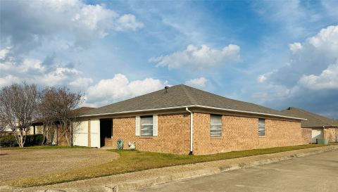 1408 Elmwood Street, Sulphur Springs, TX 75482 — photo 2