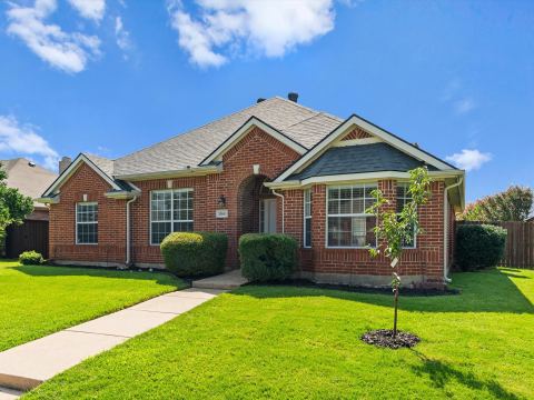 3860 Gillespie Drive, Carrollton, TX 75010 — photo 3