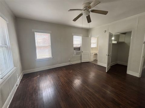 600 Monticello Drive 2, Fort Worth, TX 76107 — photo 2
