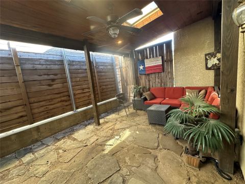 3919 Cole Avenue 105, Dallas, TX 75204 — photo 2