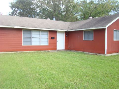 1506 N Preston Street, Ennis, TX 75119 — photo 2