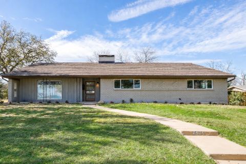 6940 Bal Lake Drive, Fort Worth, TX 76116 — photo 2