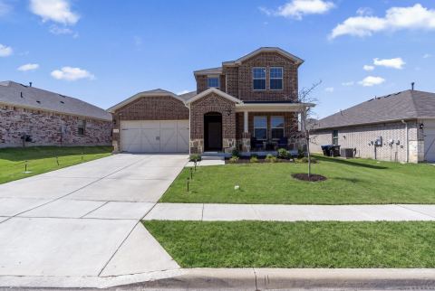 2314 Peregrine Way, Crandall