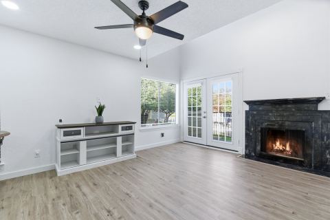 3101 Sondra Drive 201, Fort Worth, TX 76107 — photo 2