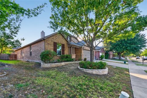 417 Hackberry Drive, Fate, TX 75087 — photo 2